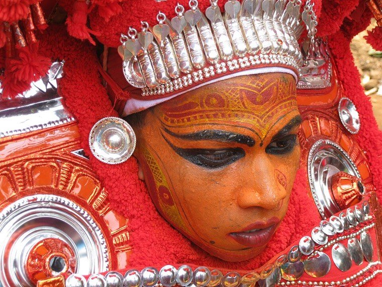 Kurathi Amma Theyyam in ritual attire