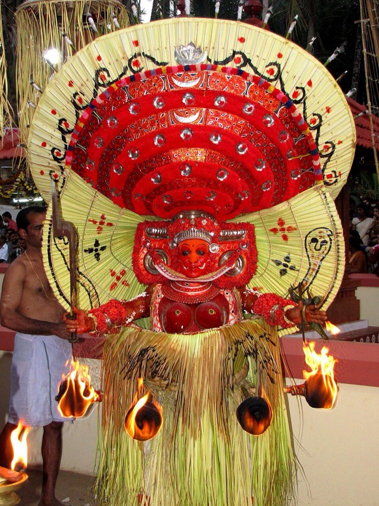 Puthiya Bhagavathi Theyyam in ritual attire